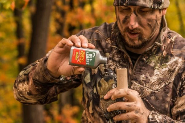 Wildlife Research Center Attractant Hot Scrape 8 Oz Bottle Pre Rut Deer Scent 82168 - Image 2